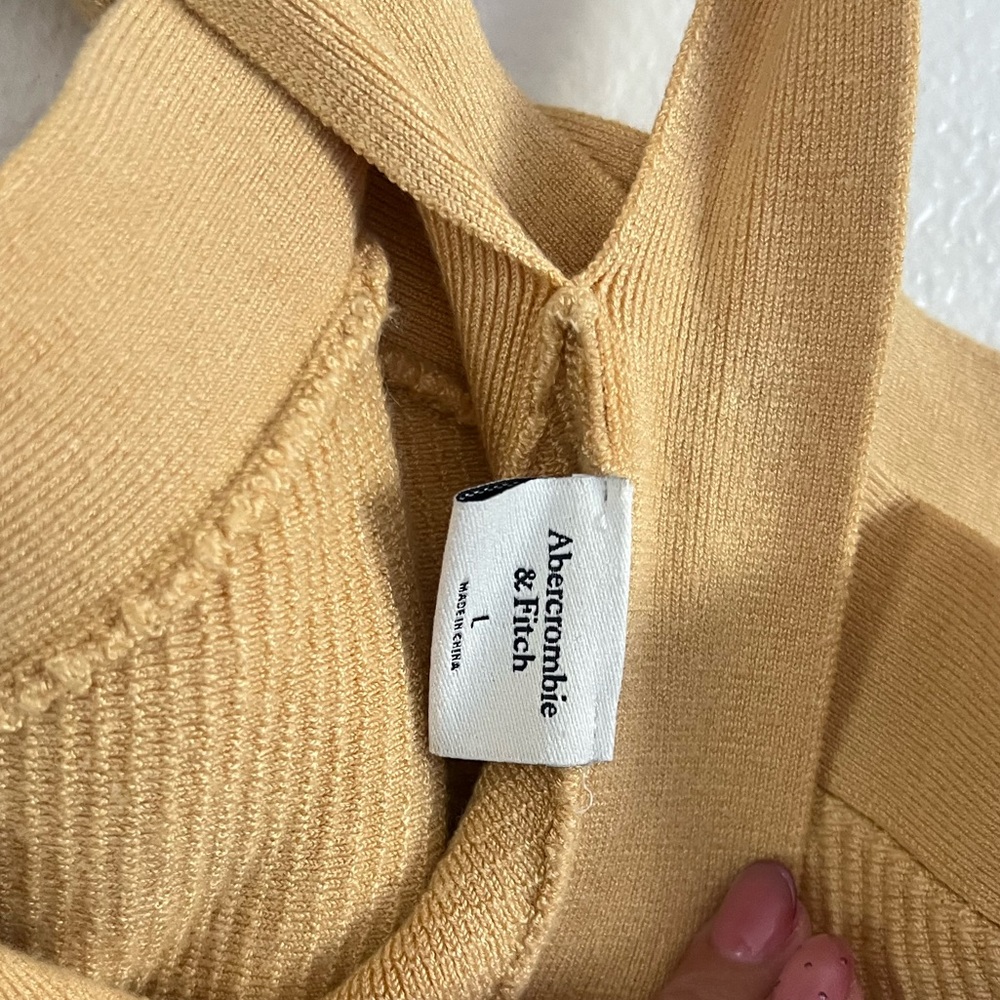 Abercrombie & Fitch Ribbed Halter Top - Picture 7 of 7
